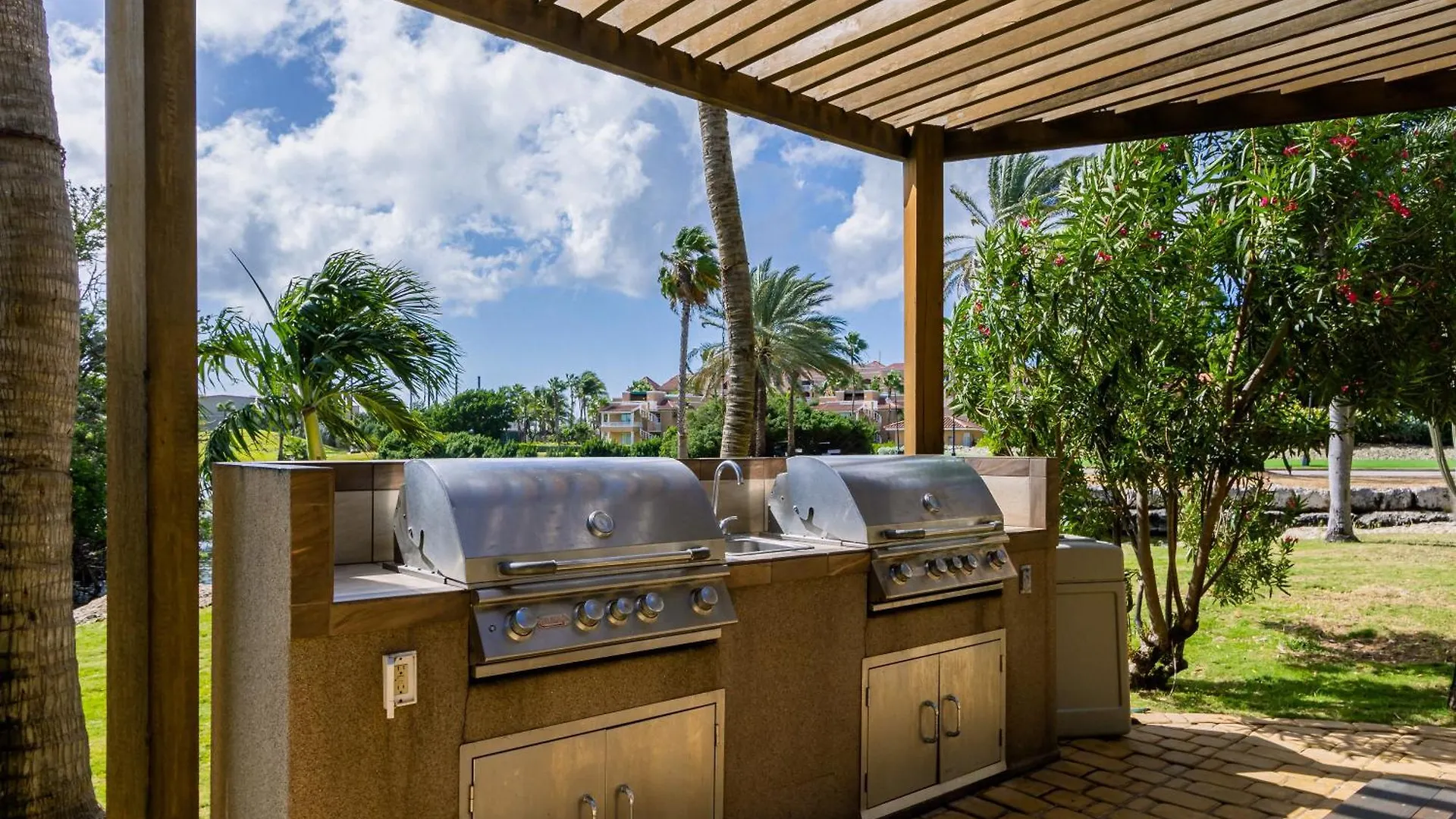 פאלם ביץ' Divi Village Condo 6 J.E. Irausquin Blvd 93